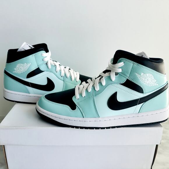 Nike Womens Air Jordan 1 Mid Light Dew/Teal Mint/Noir 12 NEW Unisex BQ6472-300 - Picture 10 of 12